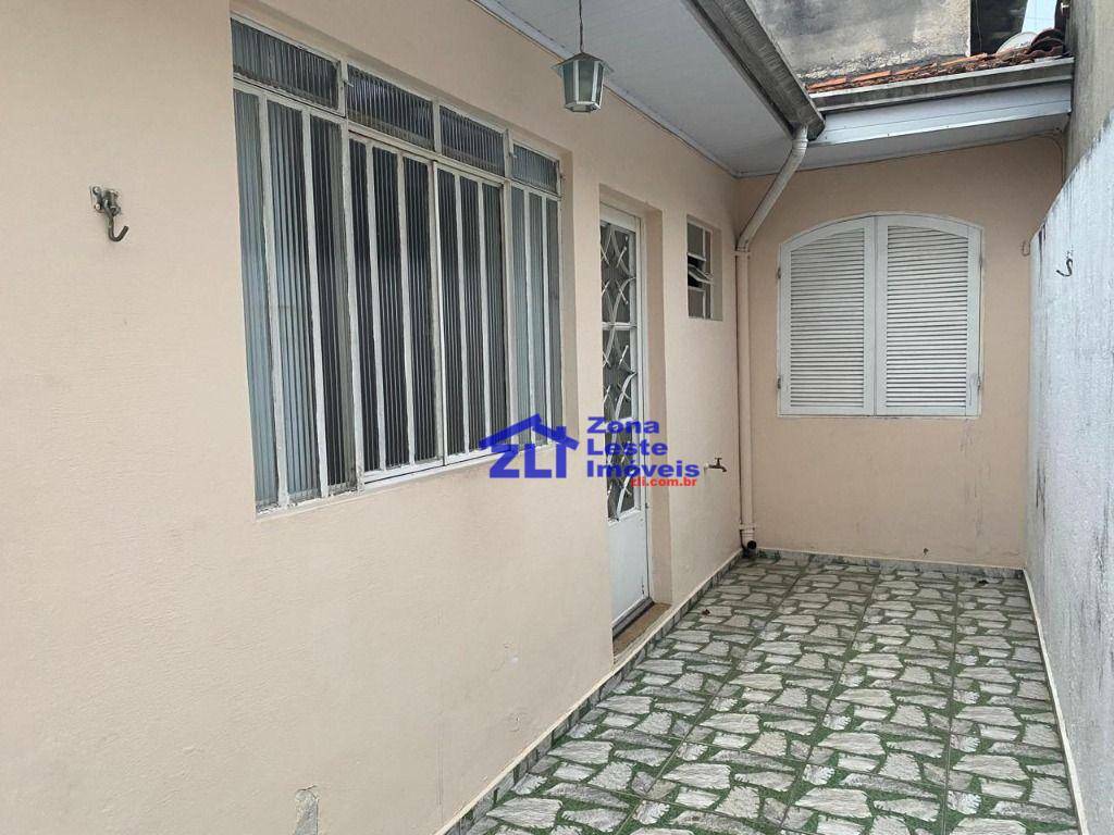 Sobrado à venda com 3 quartos, 250m² - Foto 4