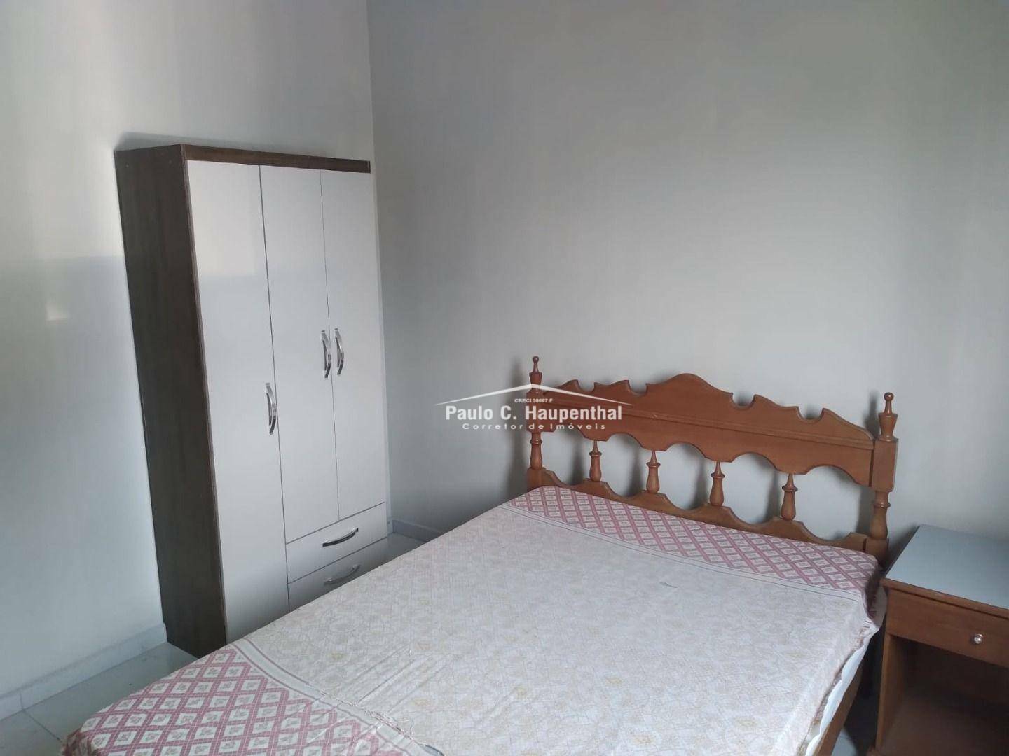 Casa para alugar com 2 quartos, 80m² - Foto 9