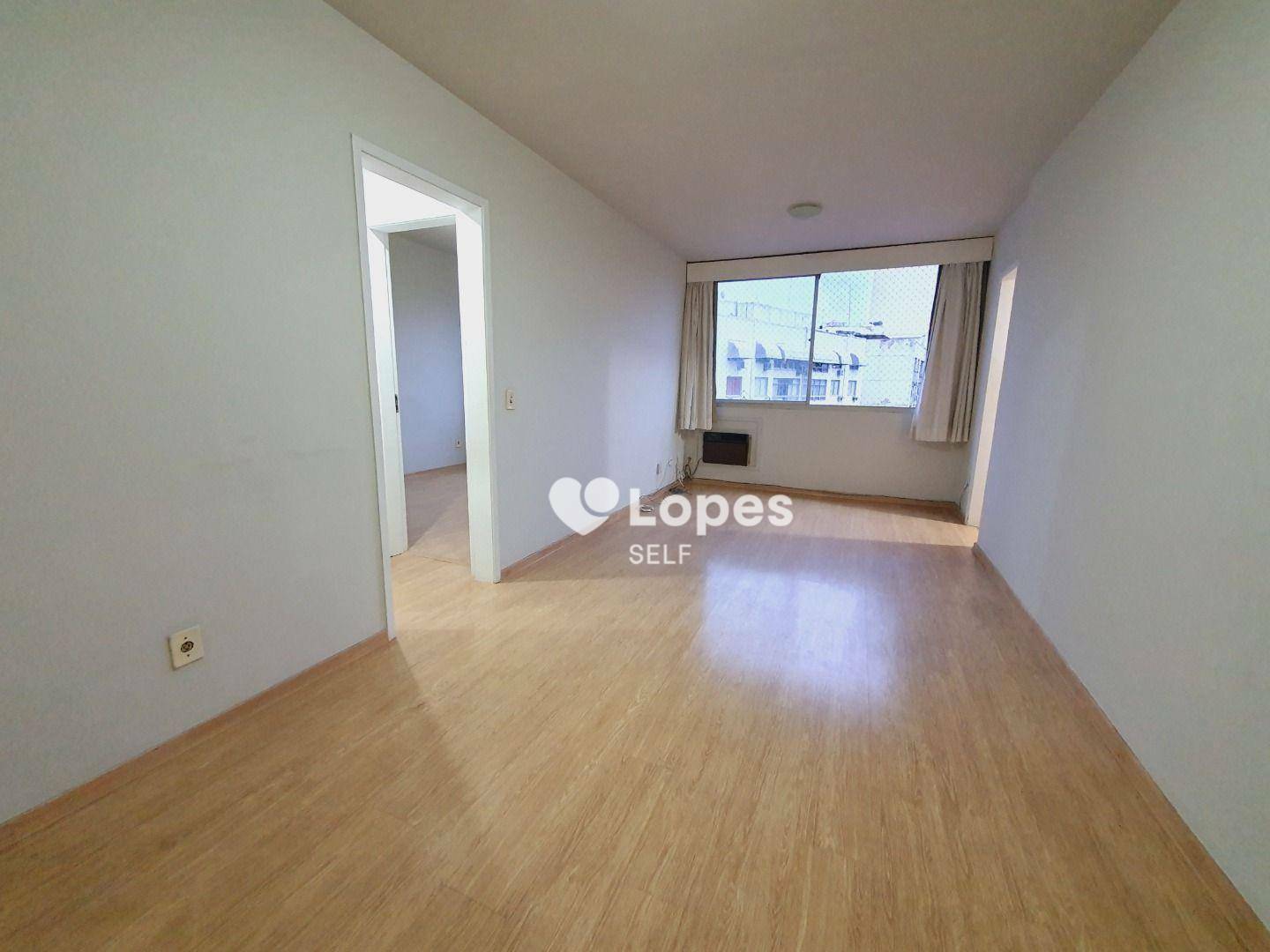 Apartamento à venda com 1 quarto, 53m² - Foto 2