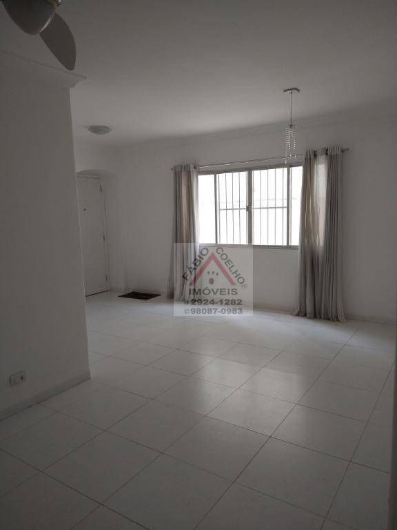 Apartamento à venda com 3 quartos, 85m² - Foto 2