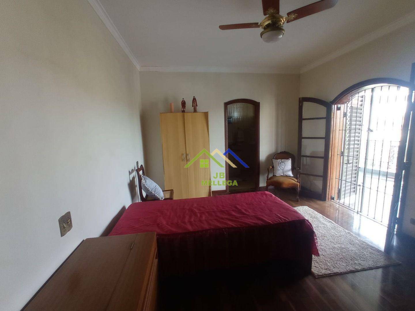 Sobrado à venda com 3 quartos, 298m² - Foto 18