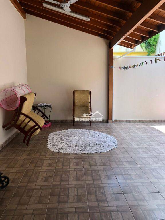 Casa à venda com 3 quartos, 160m² - Foto 24