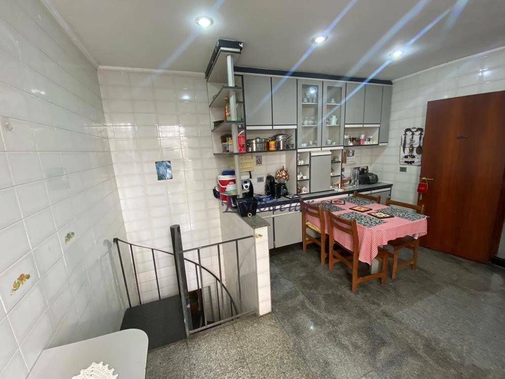 Sobrado à venda com 6 quartos, 712m² - Foto 34