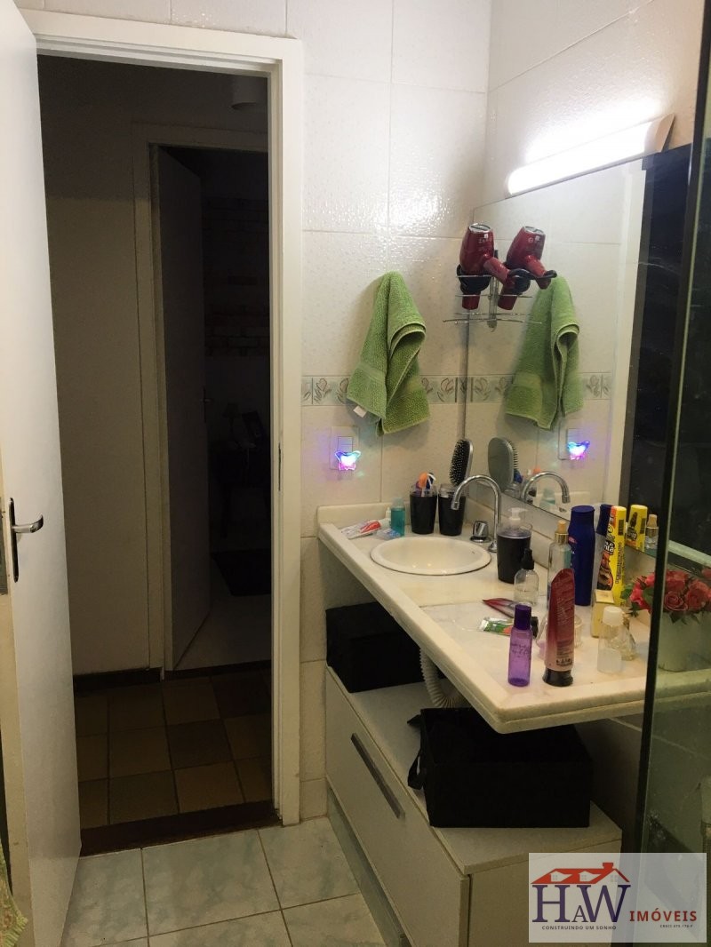 Apartamento à venda com 2 quartos, 55m² - Foto 11