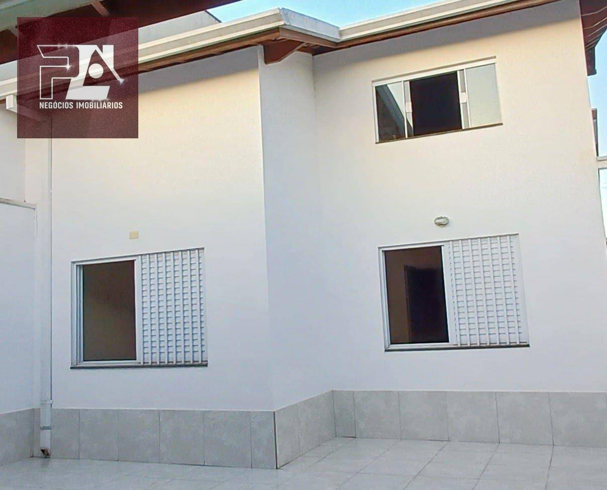 Casa à venda com 3 quartos, 340m² - Foto 12