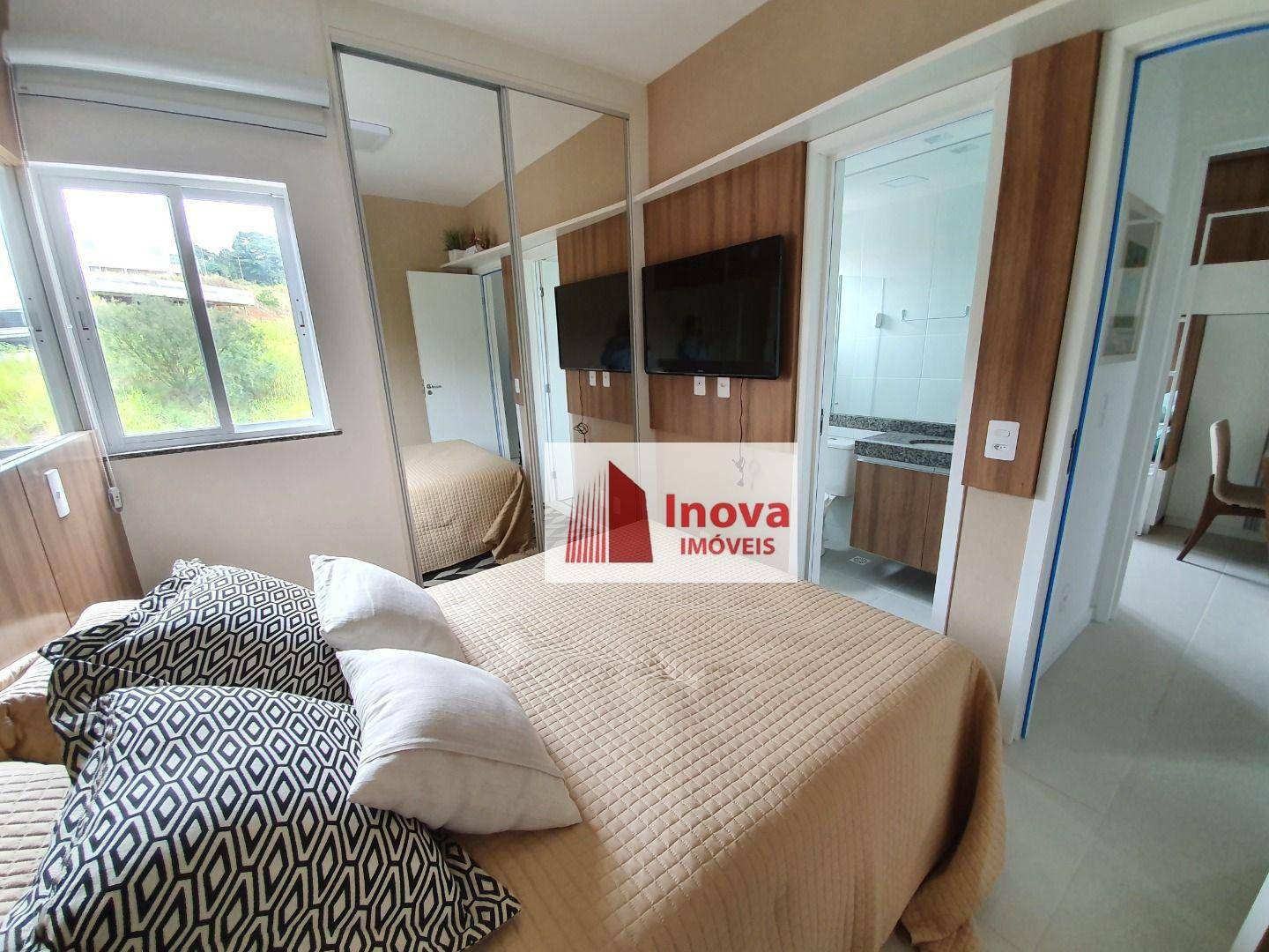 Apartamento à venda com 2 quartos, 70m² - Foto 14