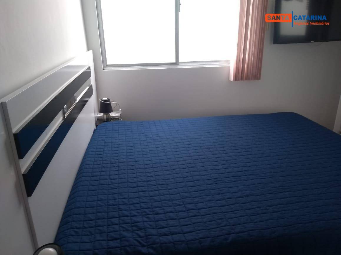 Apartamento à venda com 4 quartos, 180m² - Foto 3