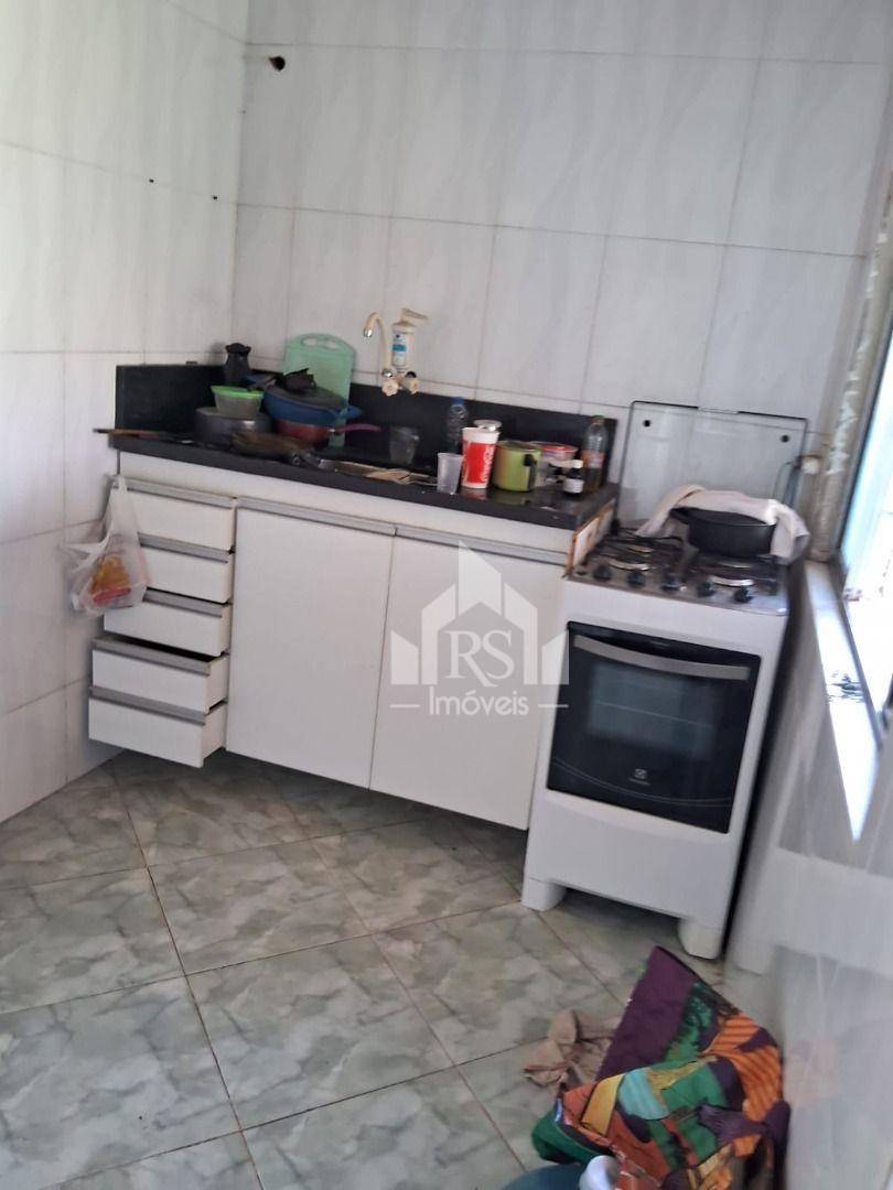 Casa de Condomínio à venda com 2 quartos, 150m² - Foto 12