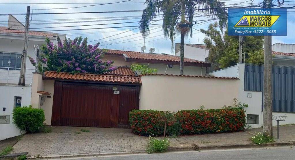 Casa para alugar com 3 quartos, 100m² - Foto 1