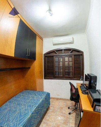 Sobrado à venda com 3 quartos, 170m² - Foto 9