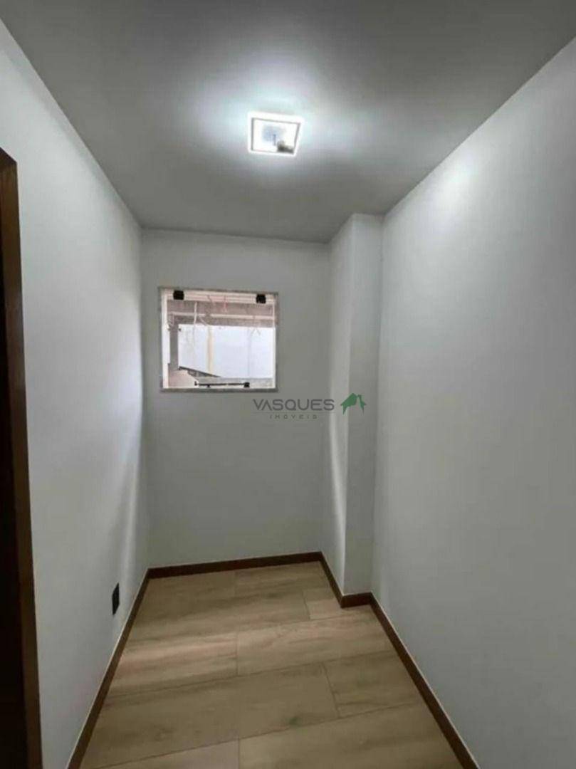 Casa de Condomínio à venda com 3 quartos, 150m² - Foto 14