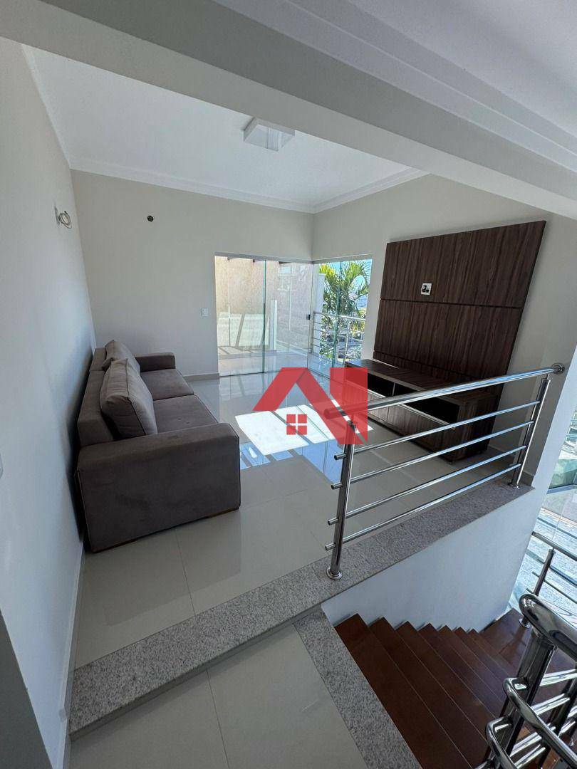 Sobrado para alugar com 3 quartos, 234m² - Foto 14