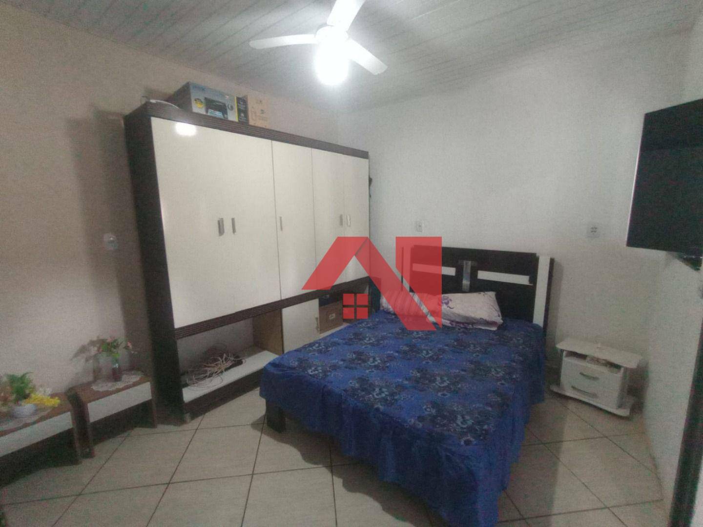 Casa à venda com 2 quartos, 40m² - Foto 5