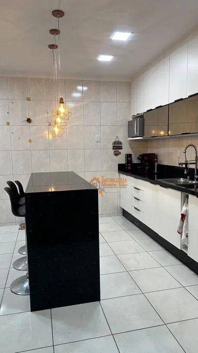 Sobrado à venda com 3 quartos, 200m² - Foto 11