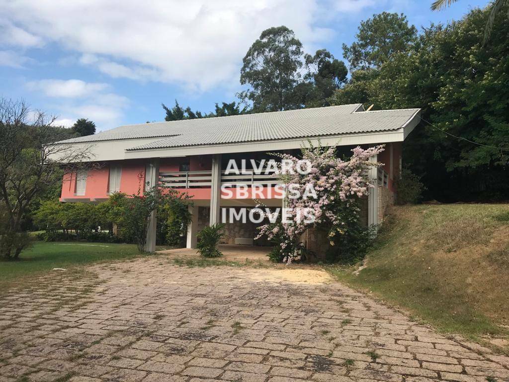 Casa de Condomínio para alugar com 4 quartos, 450m² - Foto 2