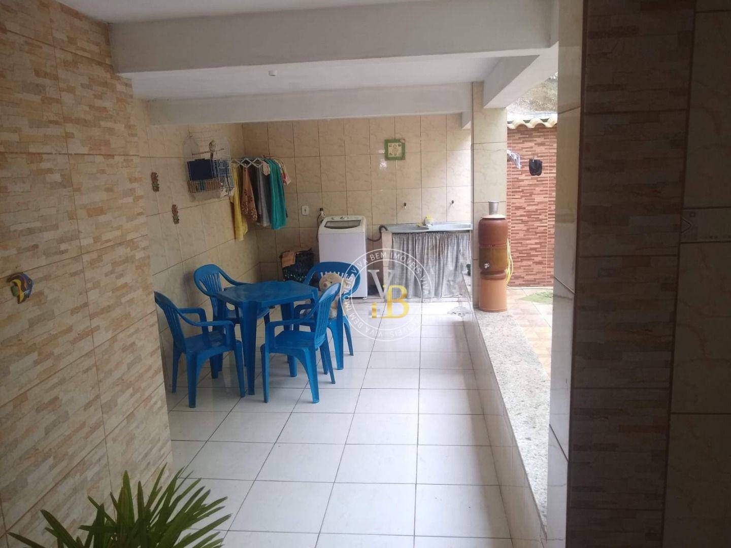 Casa à venda com 4 quartos, 330M2 - Foto 6