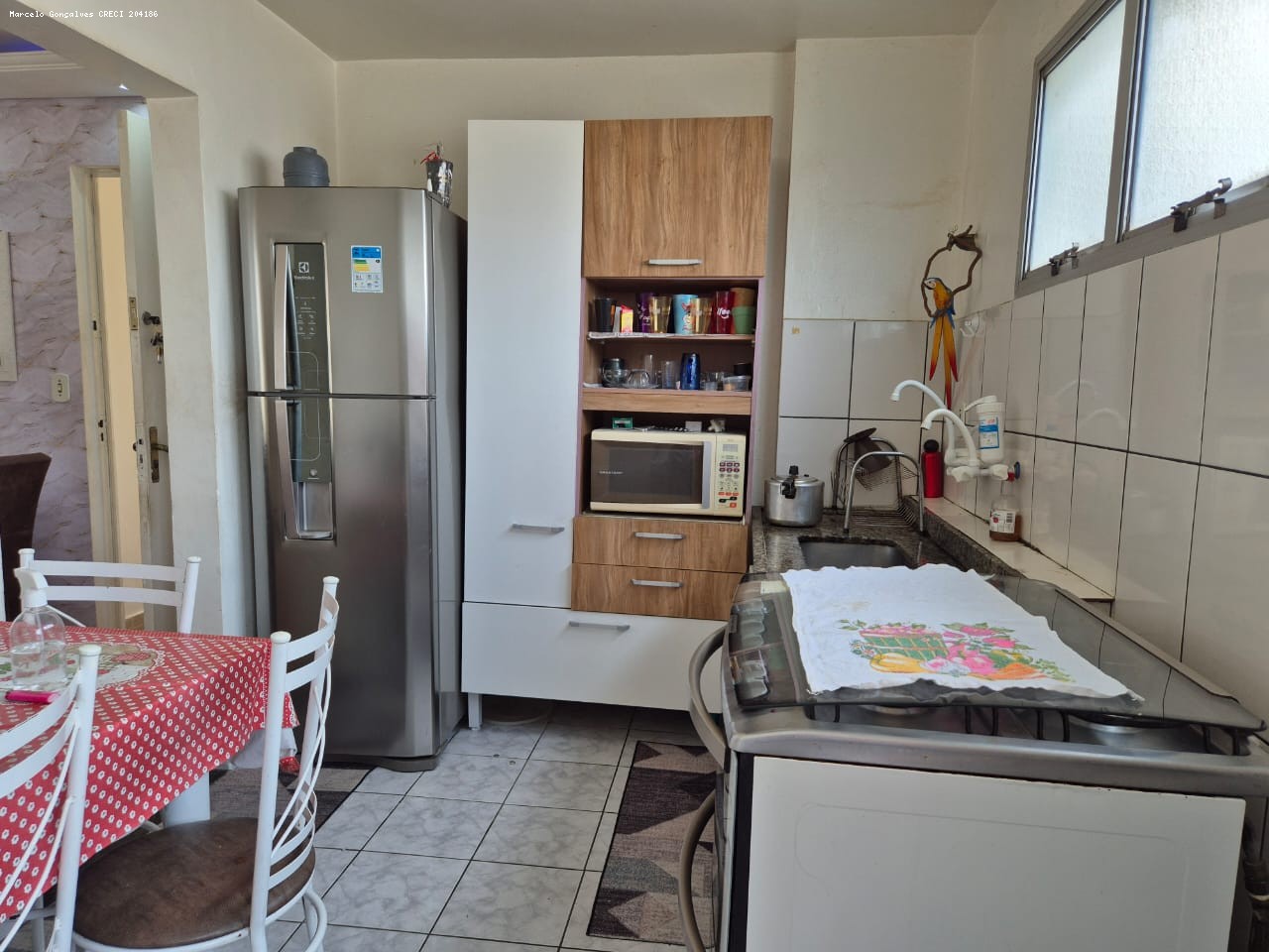Apartamento à venda com 2 quartos, 60m² - Foto 4