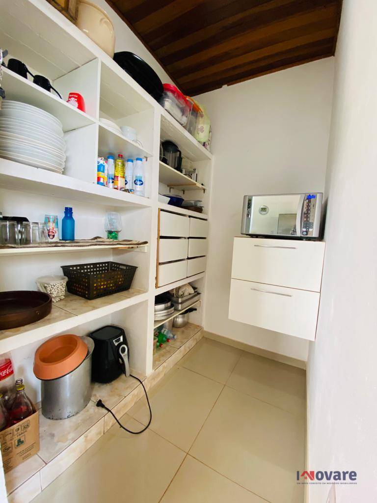 Chácara à venda com 4 quartos, 340m² - Foto 18