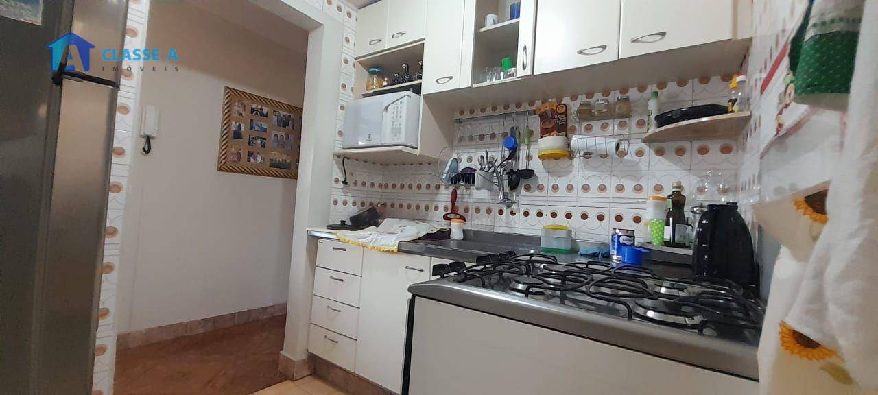 Apartamento à venda com 3 quartos, 77m² - Foto 13