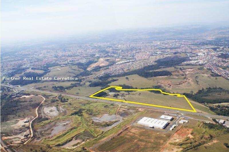 Terreno à venda com 1 quarto, 275762m² - Foto 6