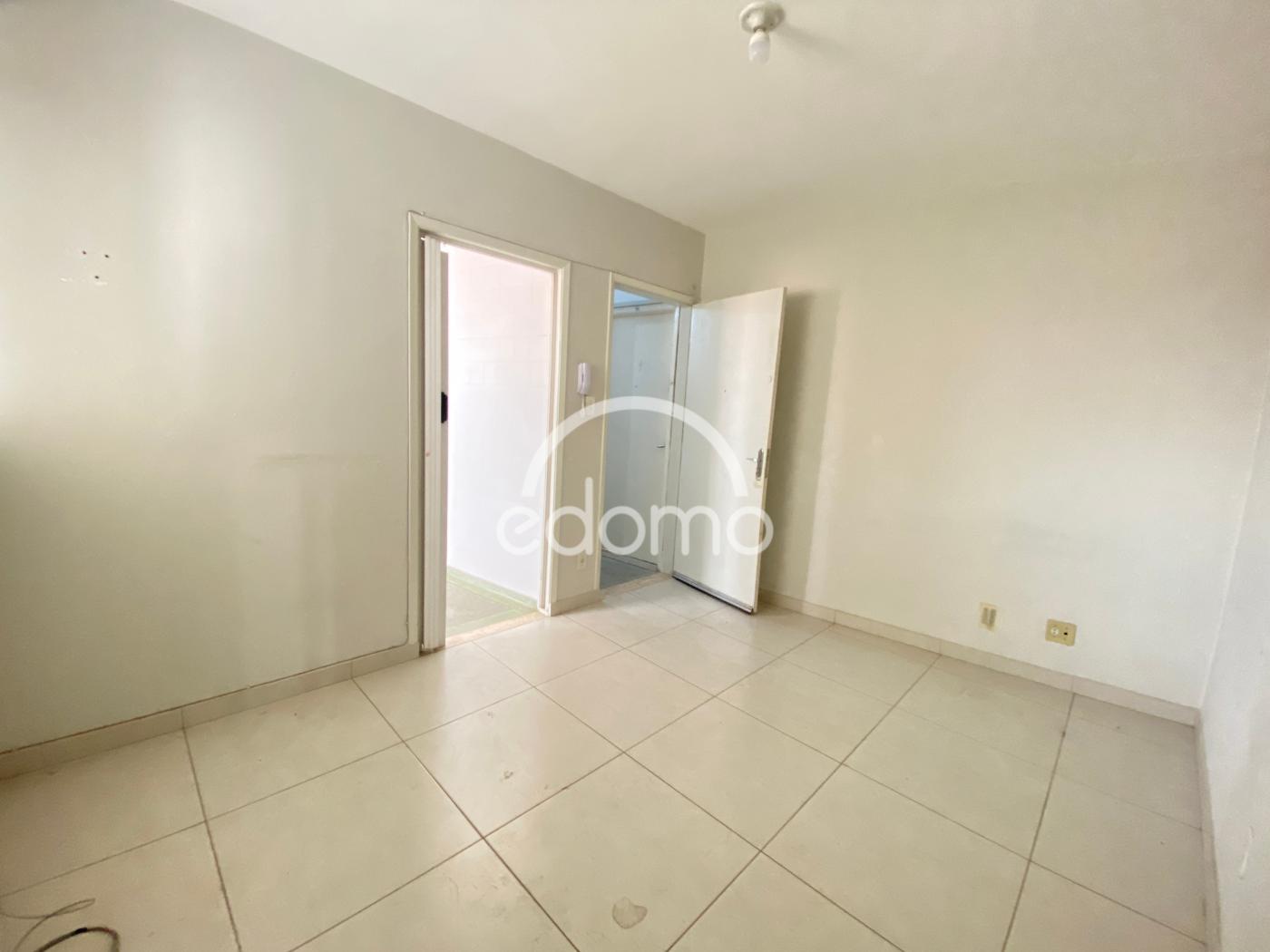 Apartamento para alugar com 2 quartos, 40m² - Foto 2