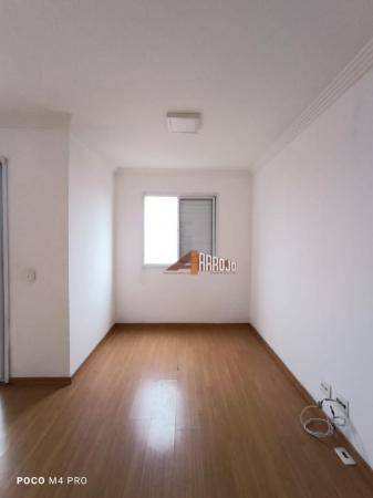 Apartamento à venda com 3 quartos, 66m² - Foto 11