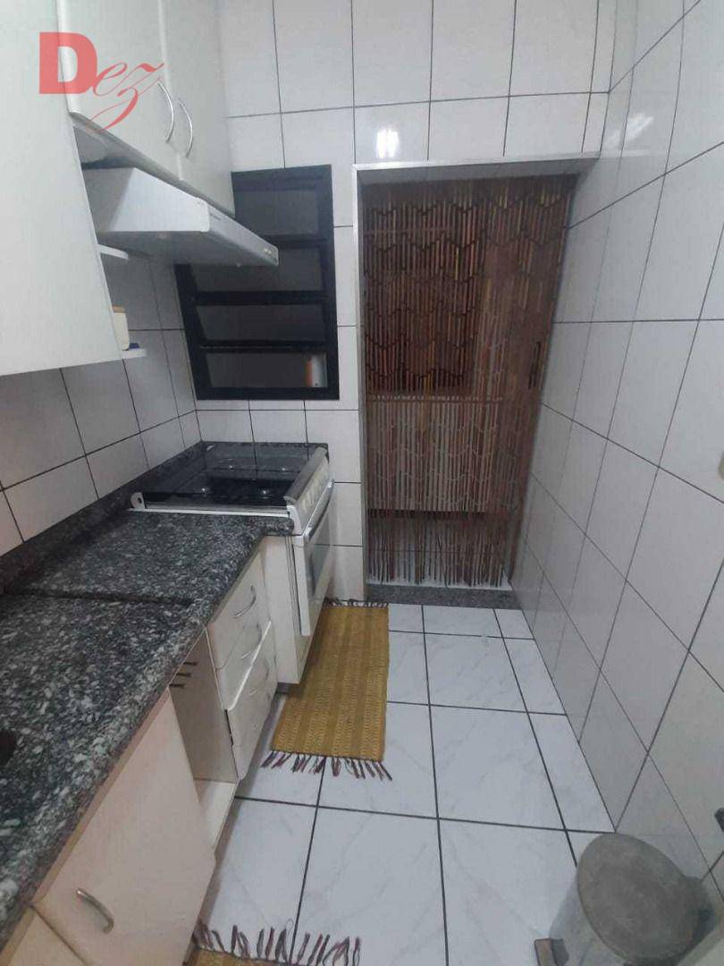 Apartamento à venda com 2 quartos, 70m² - Foto 5