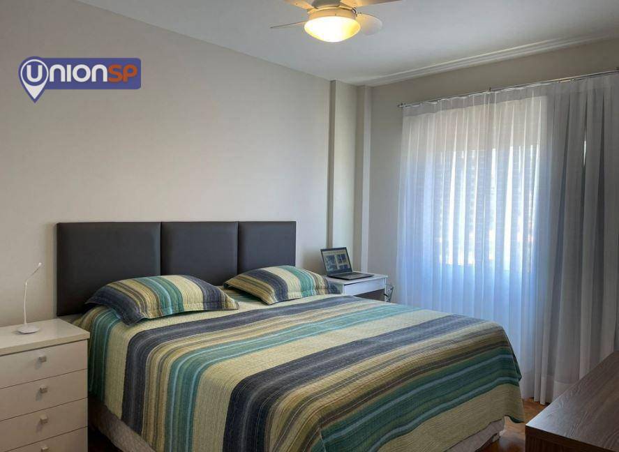 Apartamento à venda com 2 quartos, 72m² - Foto 5