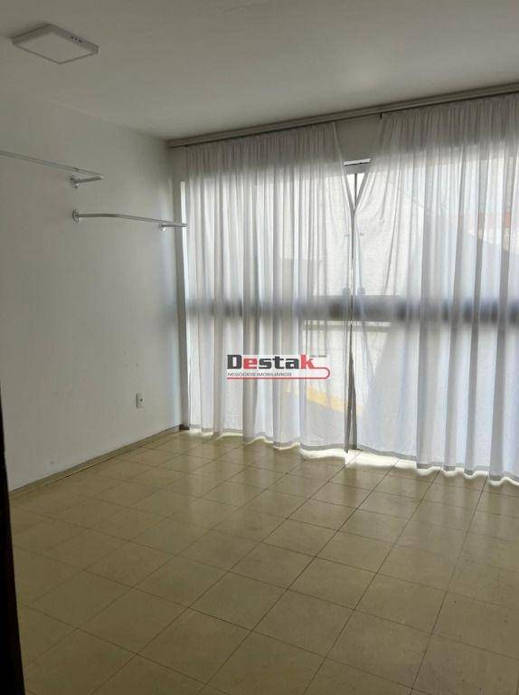 Sobrado para alugar com 4 quartos, 250m² - Foto 12