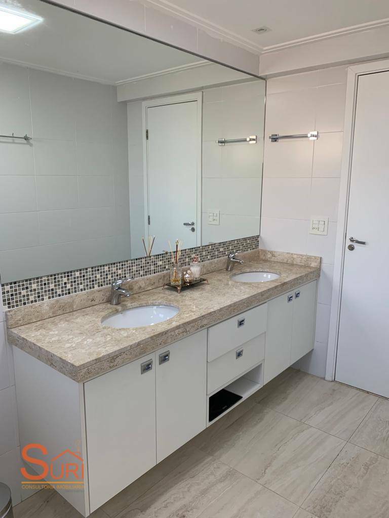 Apartamento à venda com 3 quartos, 200m² - Foto 24