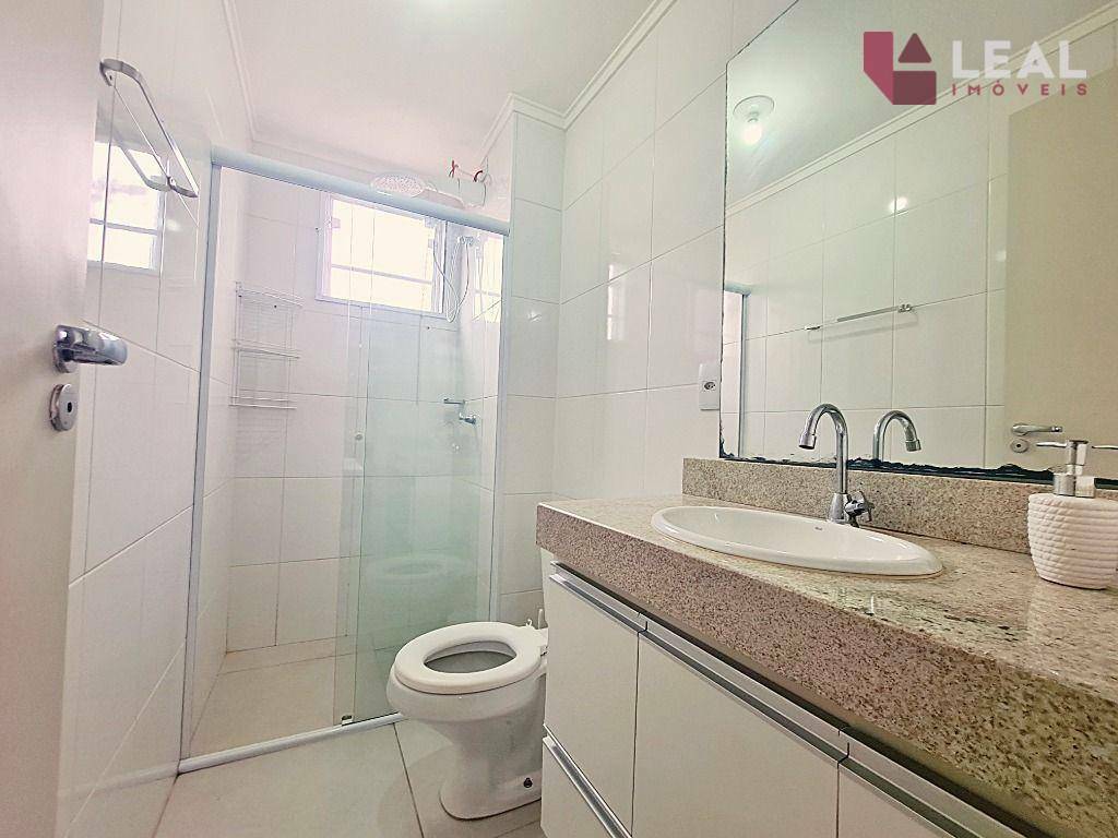 Apartamento para alugar com 2 quartos, 53m² - Foto 18