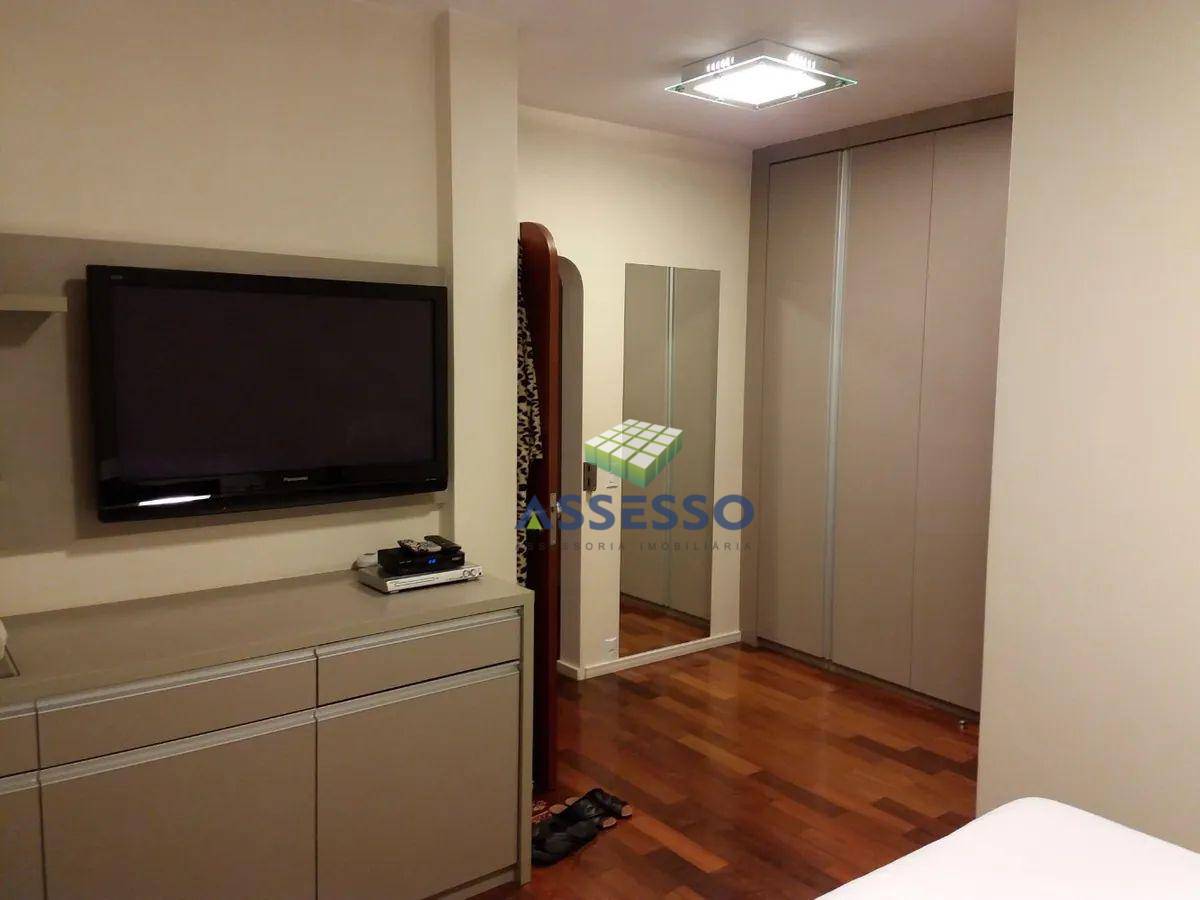 Apartamento à venda com 3 quartos, 165m² - Foto 16