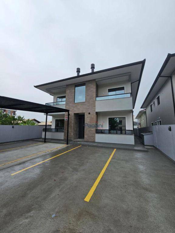 Apartamento à venda com 2 quartos, 60m² - Foto 2