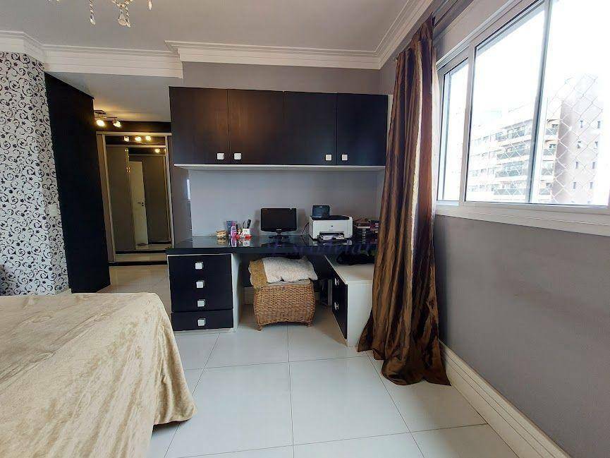 Apartamento à venda com 3 quartos, 189m² - Foto 29