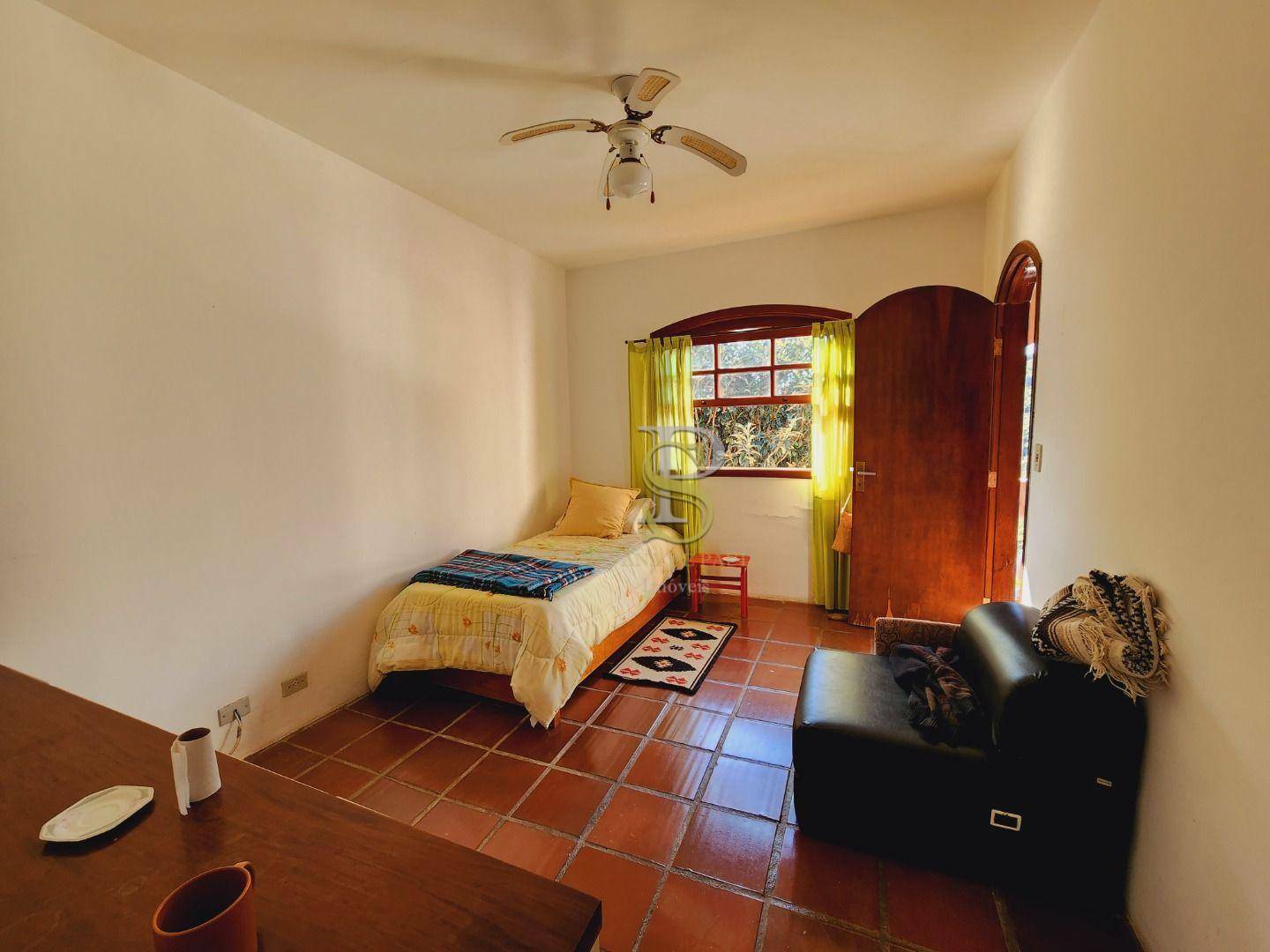 Casa de Condomínio à venda com 4 quartos, 207m² - Foto 18