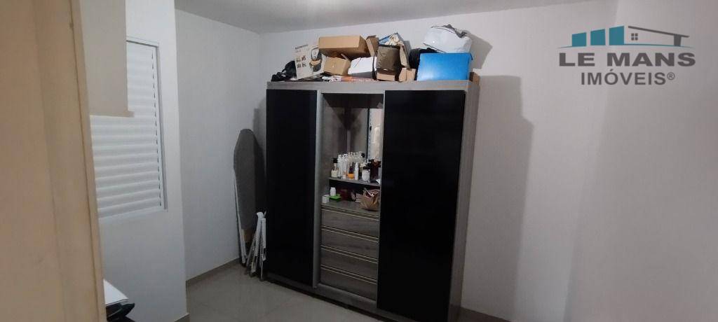 Casa à venda com 2 quartos, 50m² - Foto 18