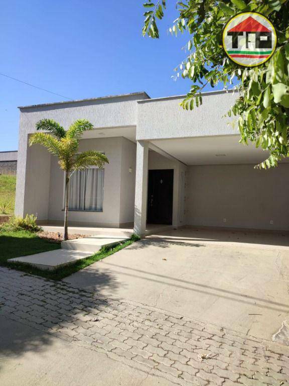 Casa para alugar com 3 quartos, 162m² - Foto 1