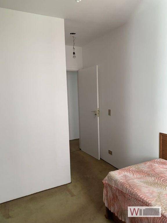 Apartamento à venda com 3 quartos, 125m² - Foto 32