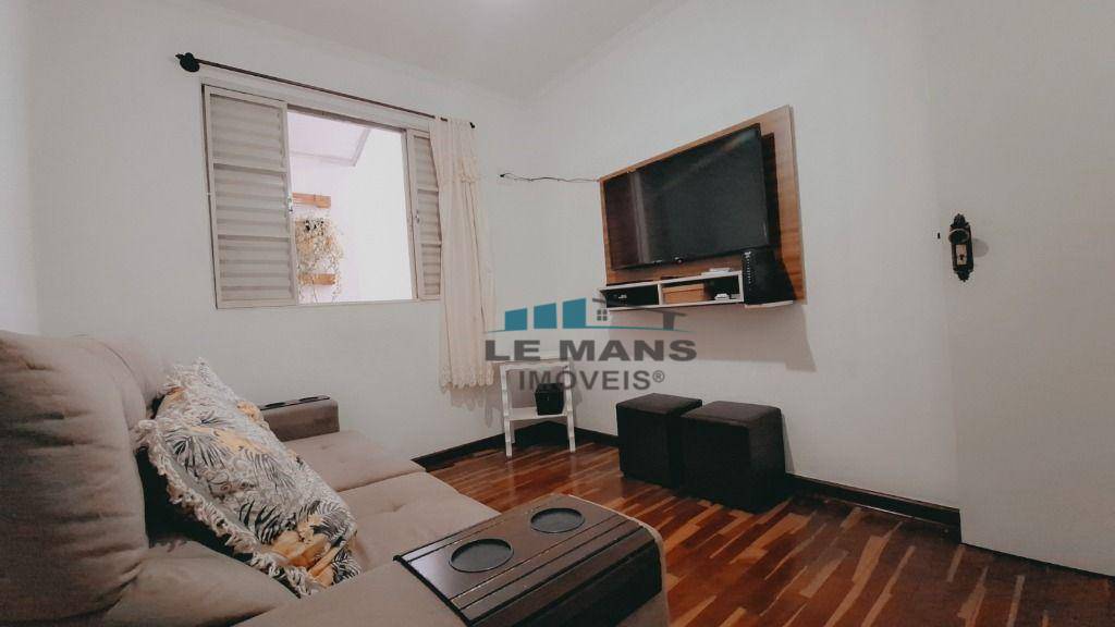 Casa à venda com 3 quartos, 104m² - Foto 8