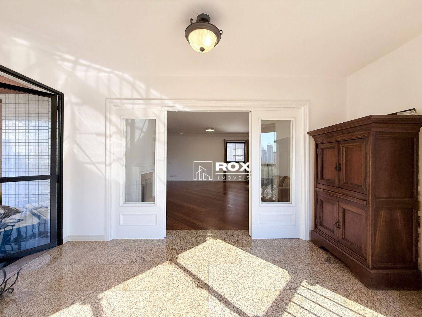 Apartamento para alugar com 4 quartos, 428m² - Foto 22