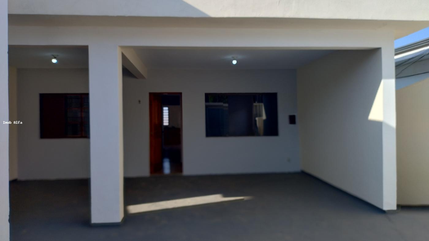 Casa à venda com 4 quartos, 250m² - Foto 22