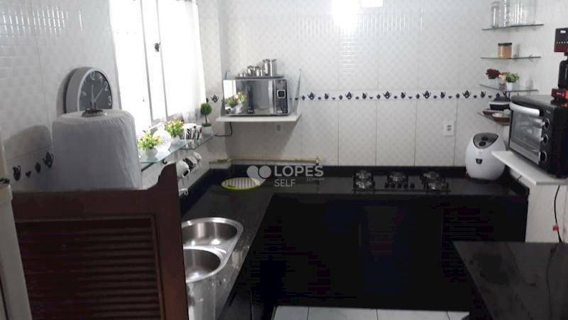 Apartamento à venda com 4 quartos, 160m² - Foto 13