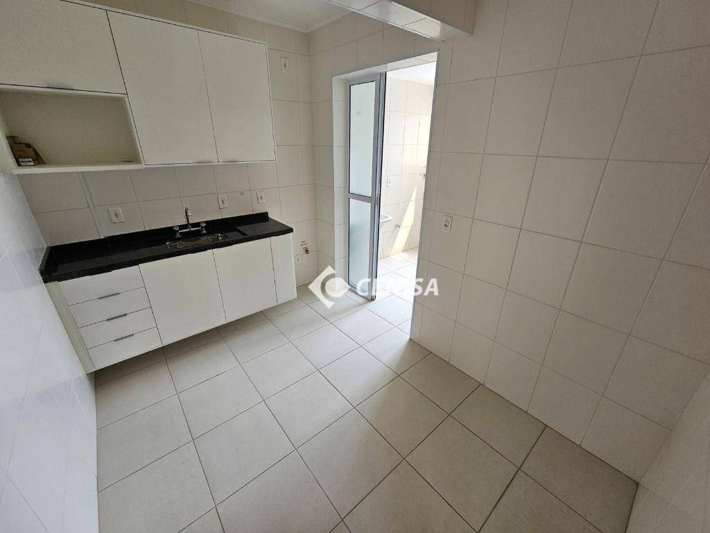 Apartamento à venda e aluguel com 3 quartos, 82m² - Foto 6