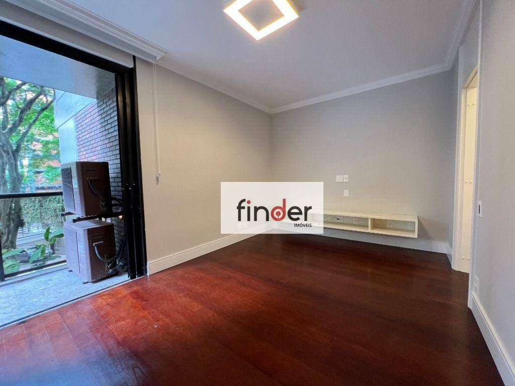 Apartamento à venda com 4 quartos, 318m² - Foto 11