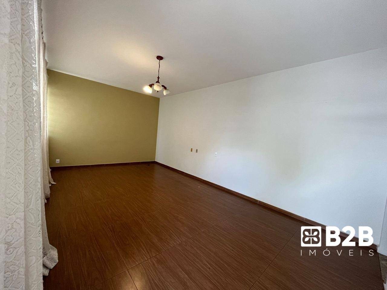 Casa à venda com 3 quartos, 191m² - Foto 16