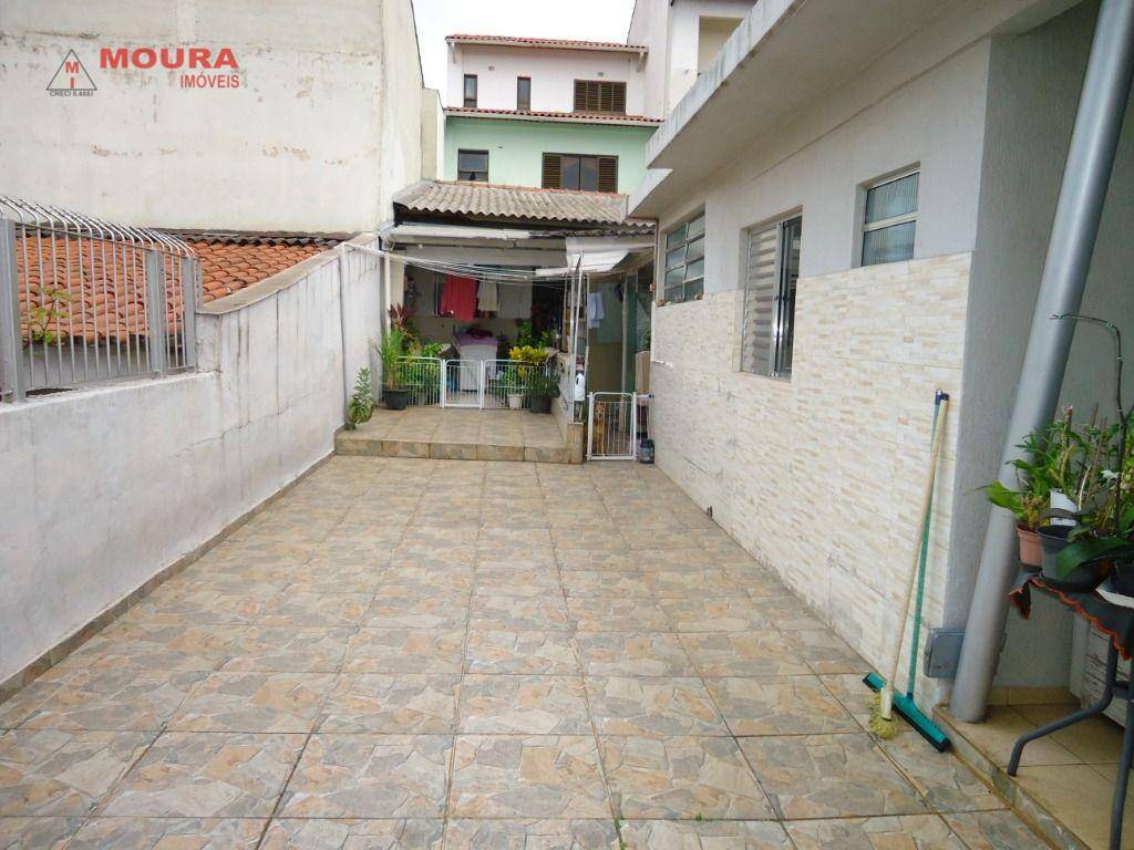 Casa para alugar com 2 quartos, 60m² - Foto 2