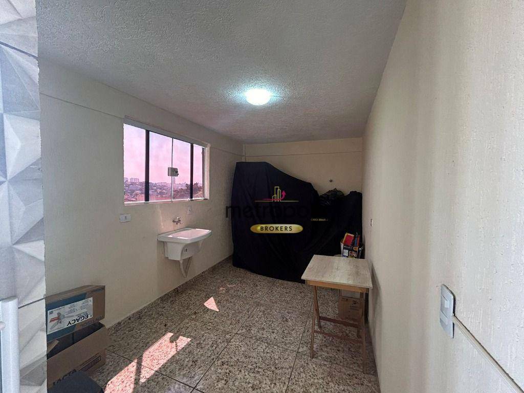 Sobrado à venda com 3 quartos, 220m² - Foto 14