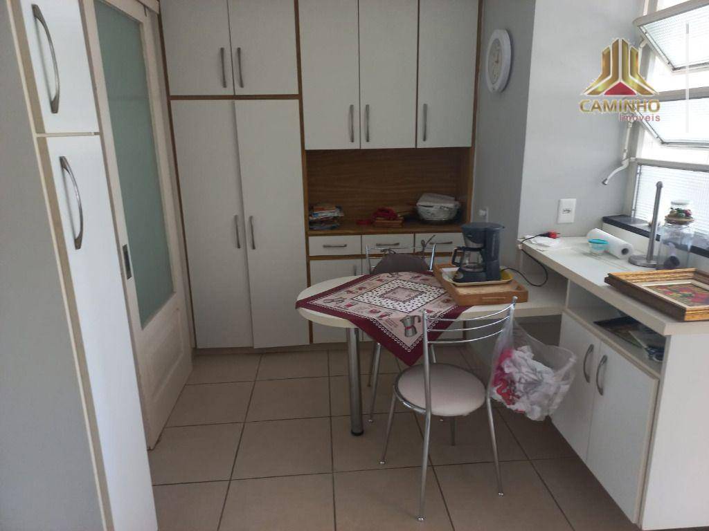 Apartamento à venda com 3 quartos, 134m² - Foto 6