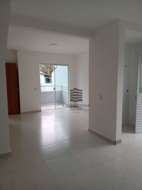 Apartamento à venda com 3 quartos, 73m² - Foto 9