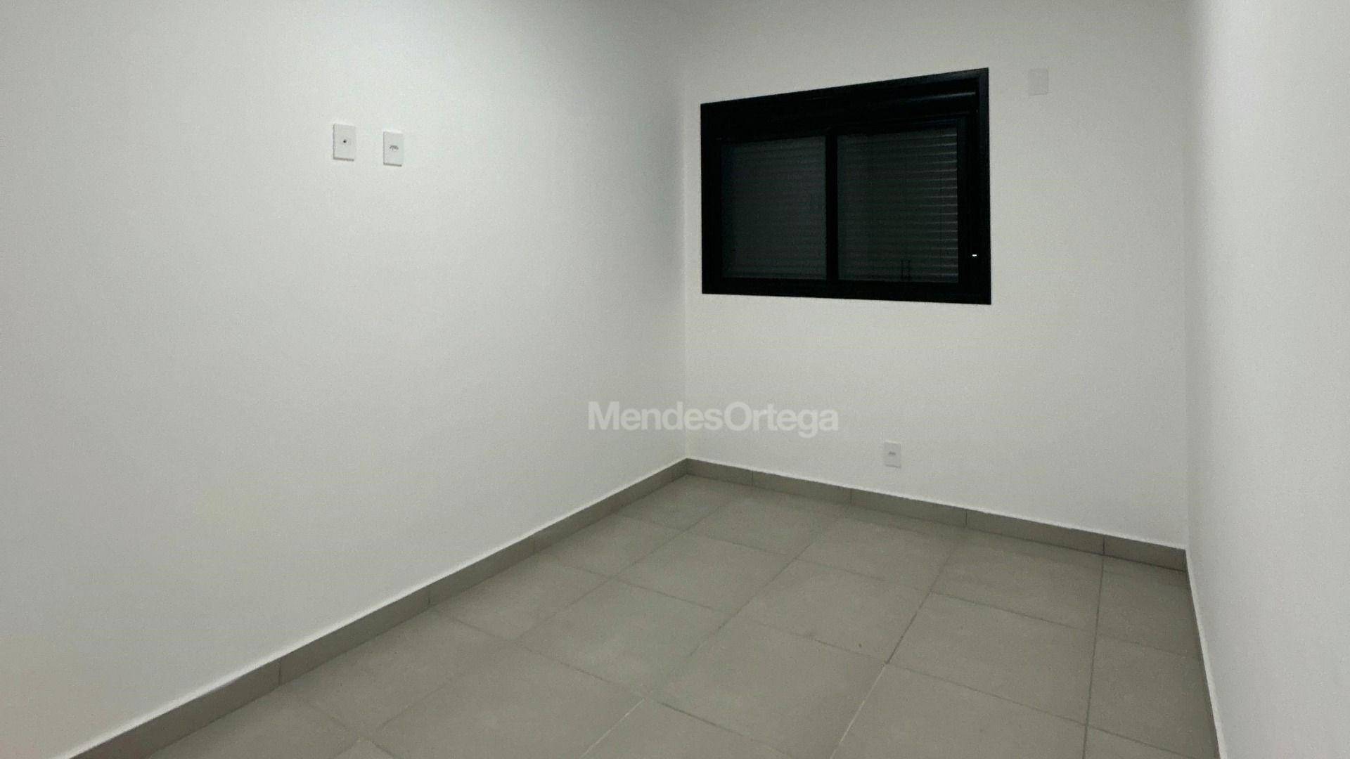 Apartamento para alugar com 2 quartos, 76m² - Foto 17